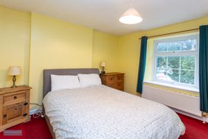 Bedroom- click for photo gallery